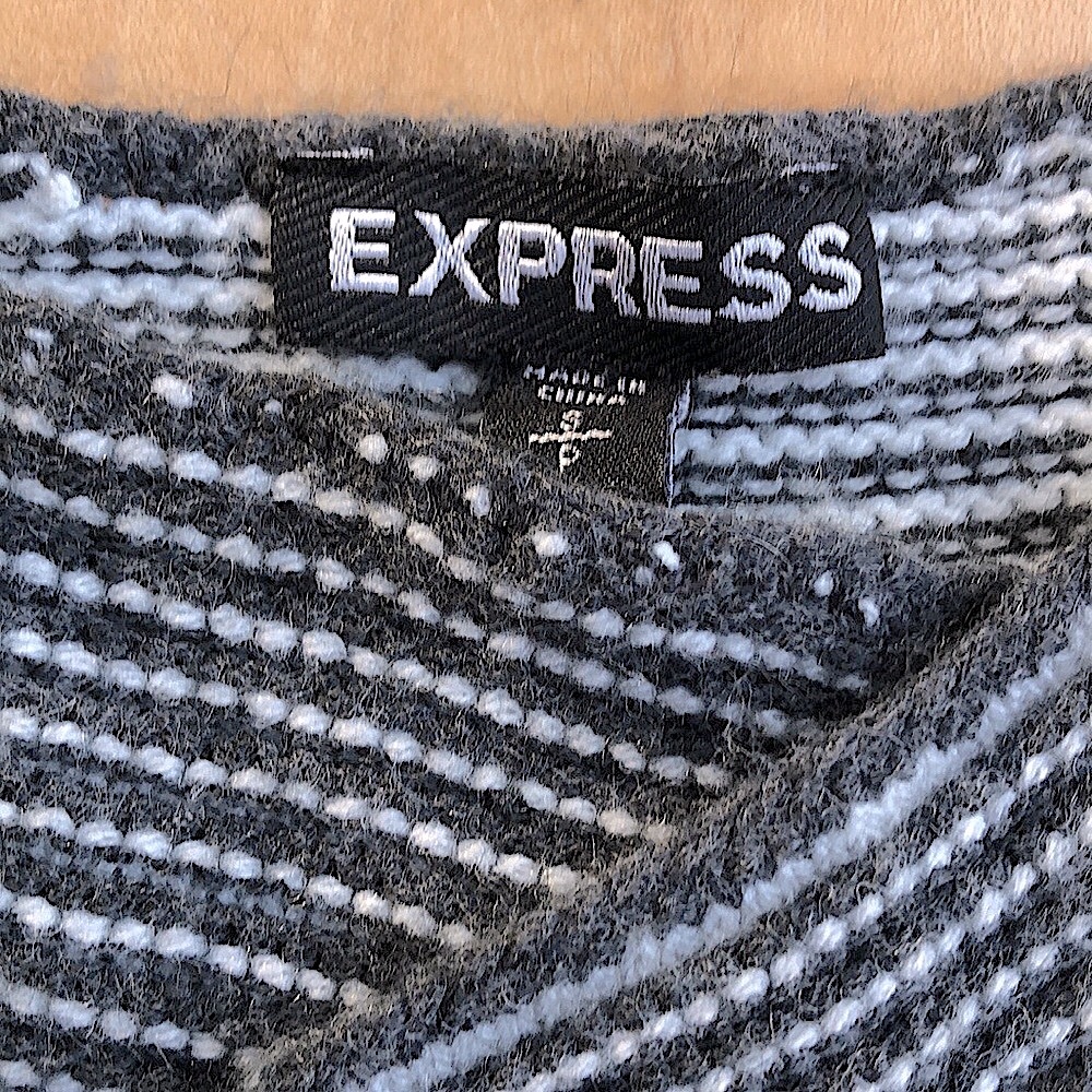 Express Long Sleeve Hi/Low Crop Shrug Sweater In Gray/ White Size Small - Picture 8 of 8